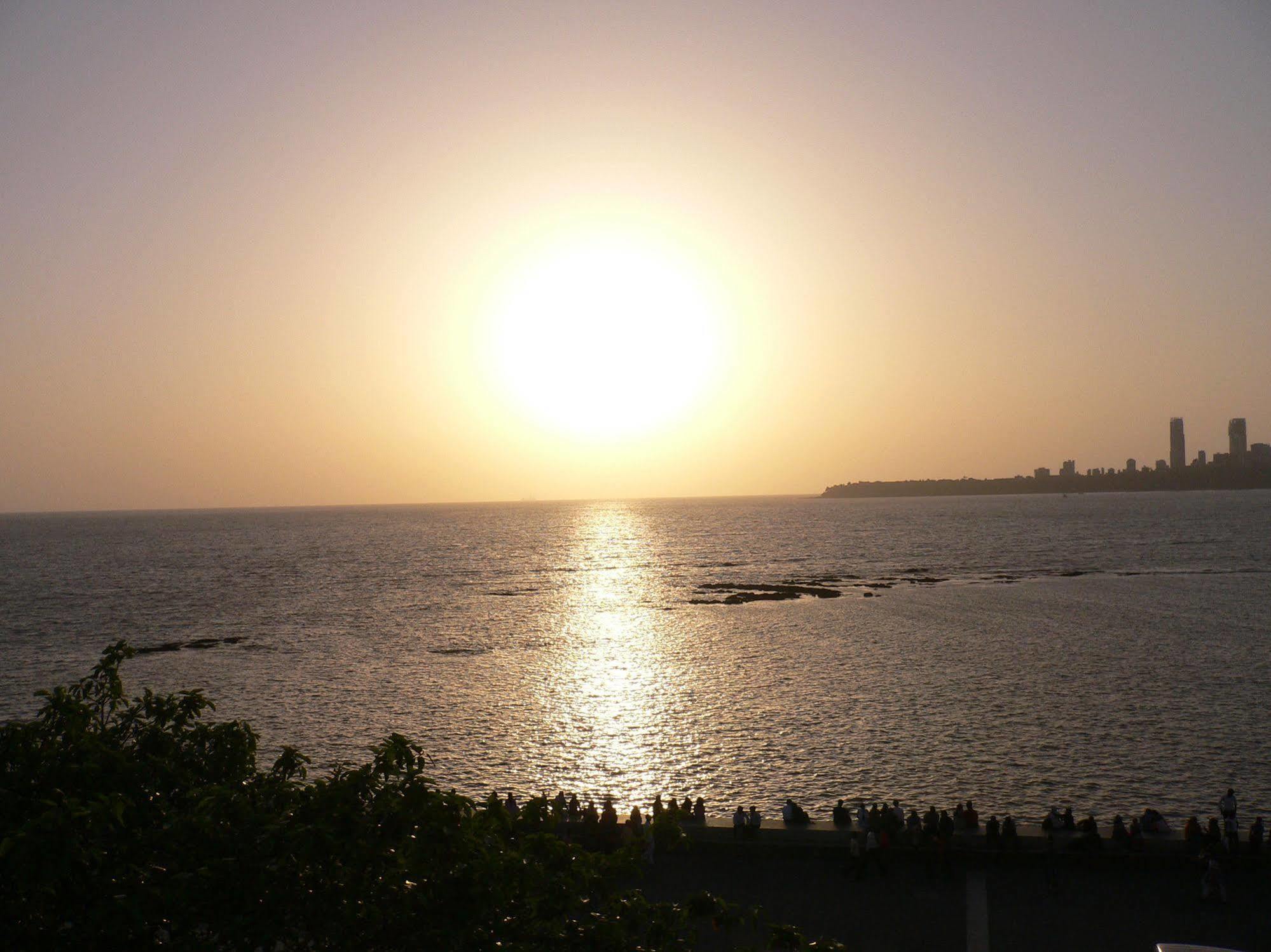 Sea Green Hotel Mumbai Kültér fotó